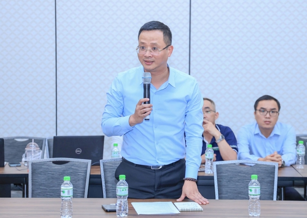 Hội nghị bàn tròn “Từ khát vọng đến cơ hội phát triển công nghiệp hàng không”.